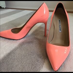 Coral patent leather Manolo Blahnik